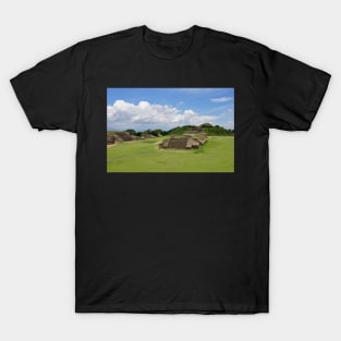 Site archéologique de Monte Alban, Oaxaca Mexique T-Shirt